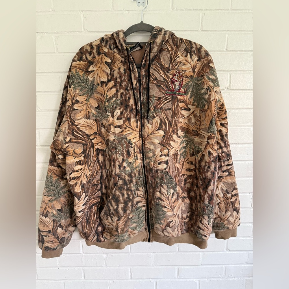 Whitewater Outdoors - Retro Camo Zip Up Hoodie - Men’s Size XL